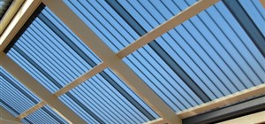 The Difference Between Acrylic and Polycarbonate Roof Sheeting